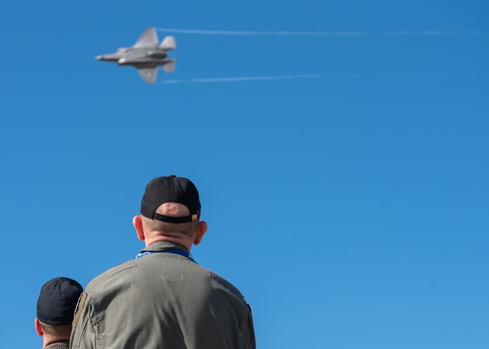 Commander of ACC certifies F-35A Lightning II Demonstration Pilot