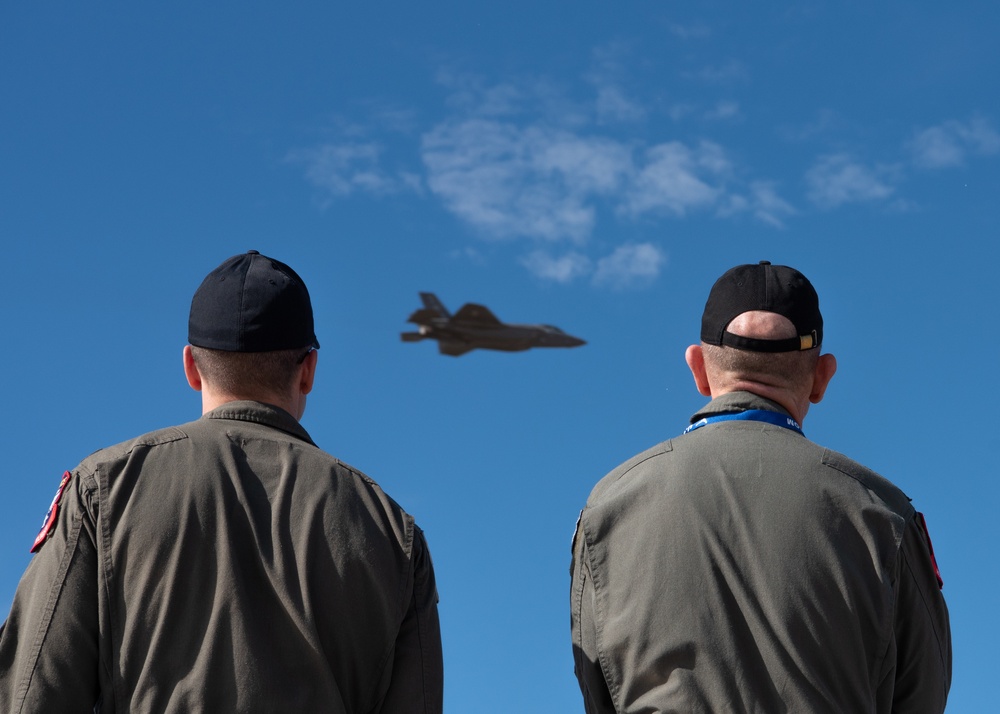 Commander of ACC certifies F-35A Lightning II Demonstration Pilot