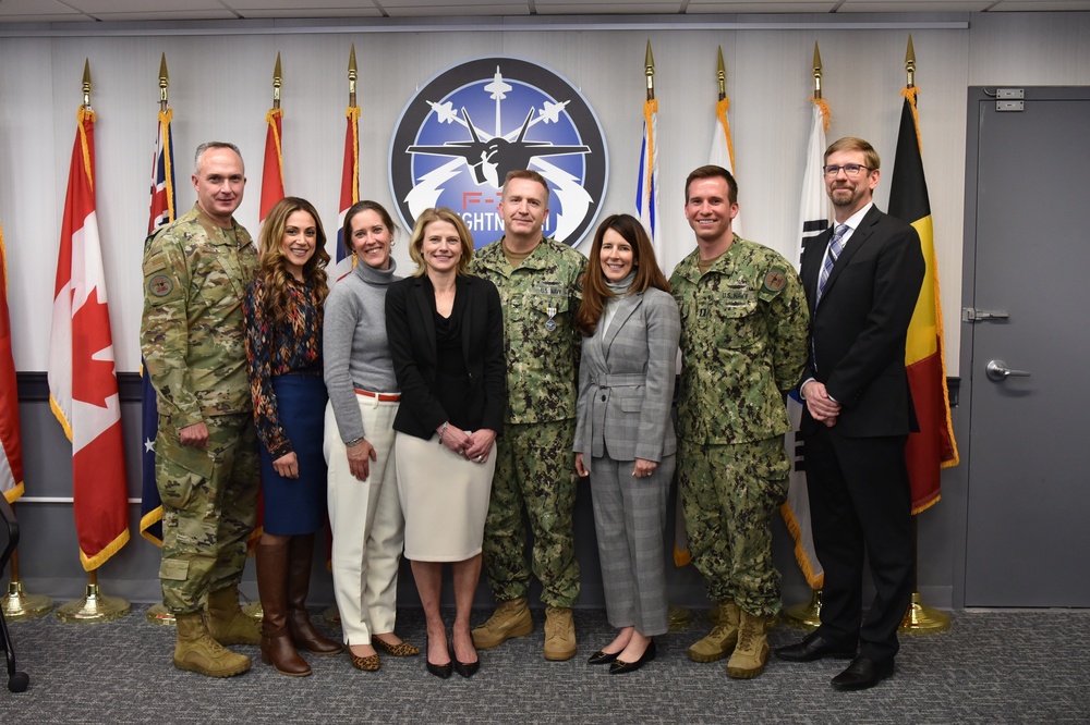 F-35 Program Executive Officer Awards Defense Superior Service Medal to Staff Member