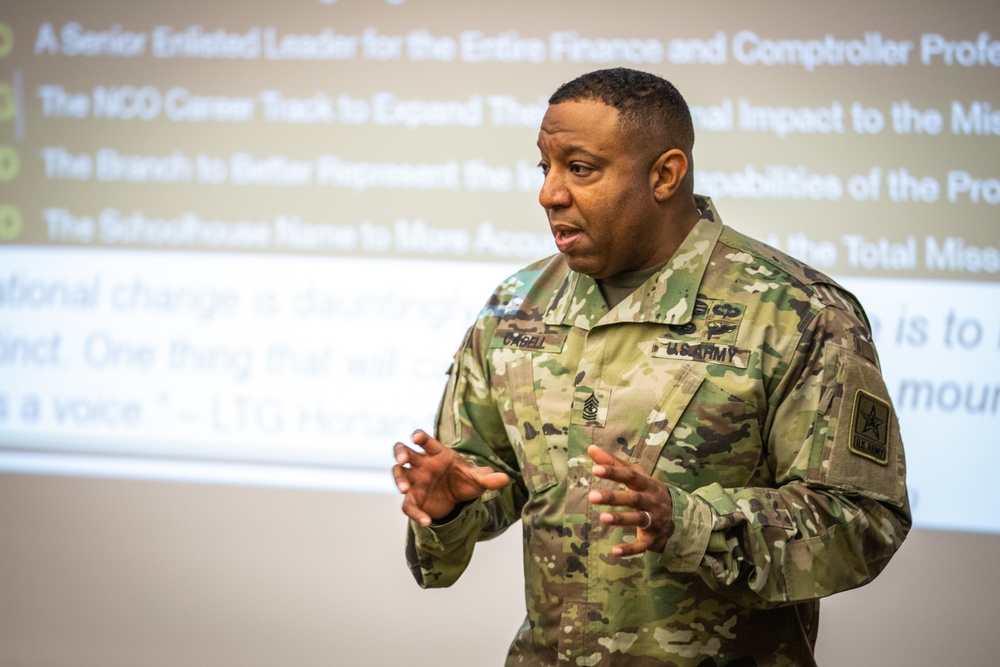 Finance &amp; Comptroller Sergeant Major Speaks at Fort Bragg