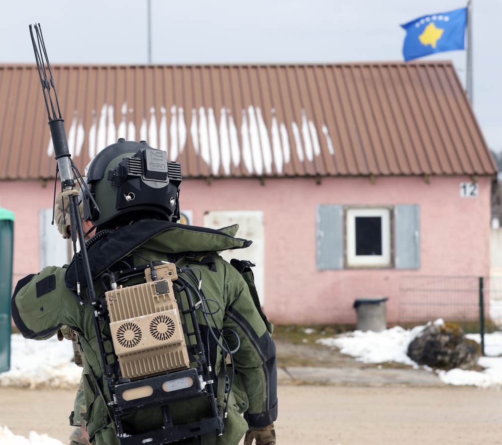 Task Force EOD participates in simulated explosive device training