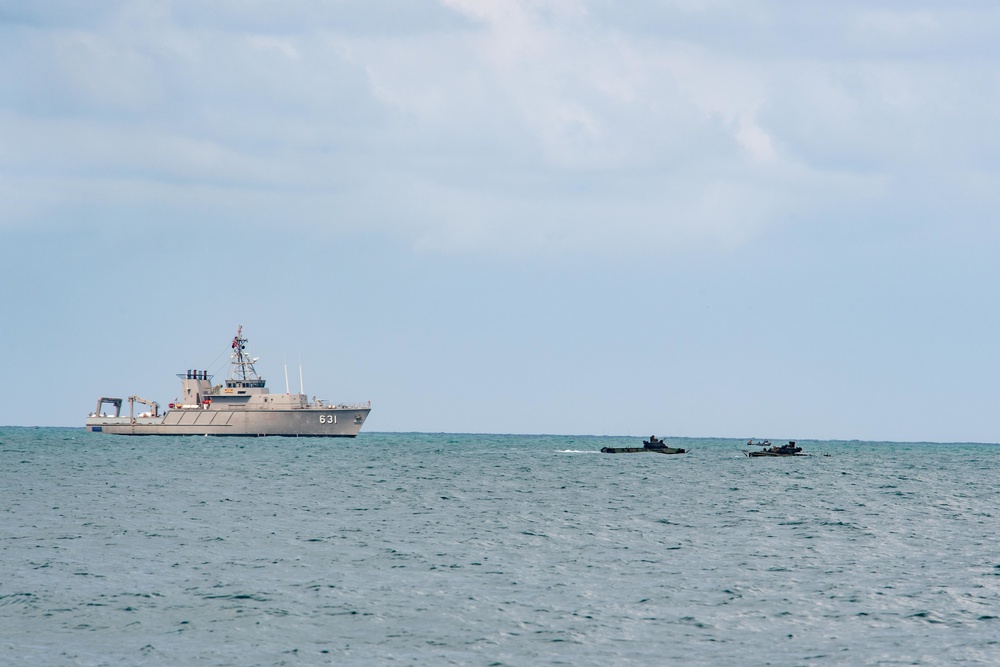 Cobra Gold 20: 31st Marine Expeditionray Unit Marines conduct amphiboius operations with Royal Thai Military, Feb. 28, 2020.