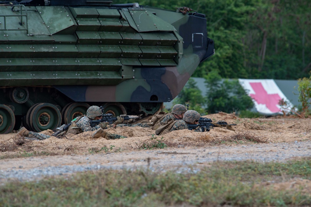 Cobra Gold 20: 31st Marine Expeditionray Unit Marines conduct amphiboius operations with Royal Thai Military, Feb. 28, 2020.