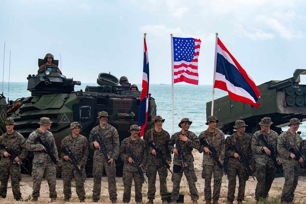 Cobra Gold 20: 31st Marine Expeditionray Unit Marines conduct amphiboius operations with Royal Thai Military, Feb. 28, 2020.