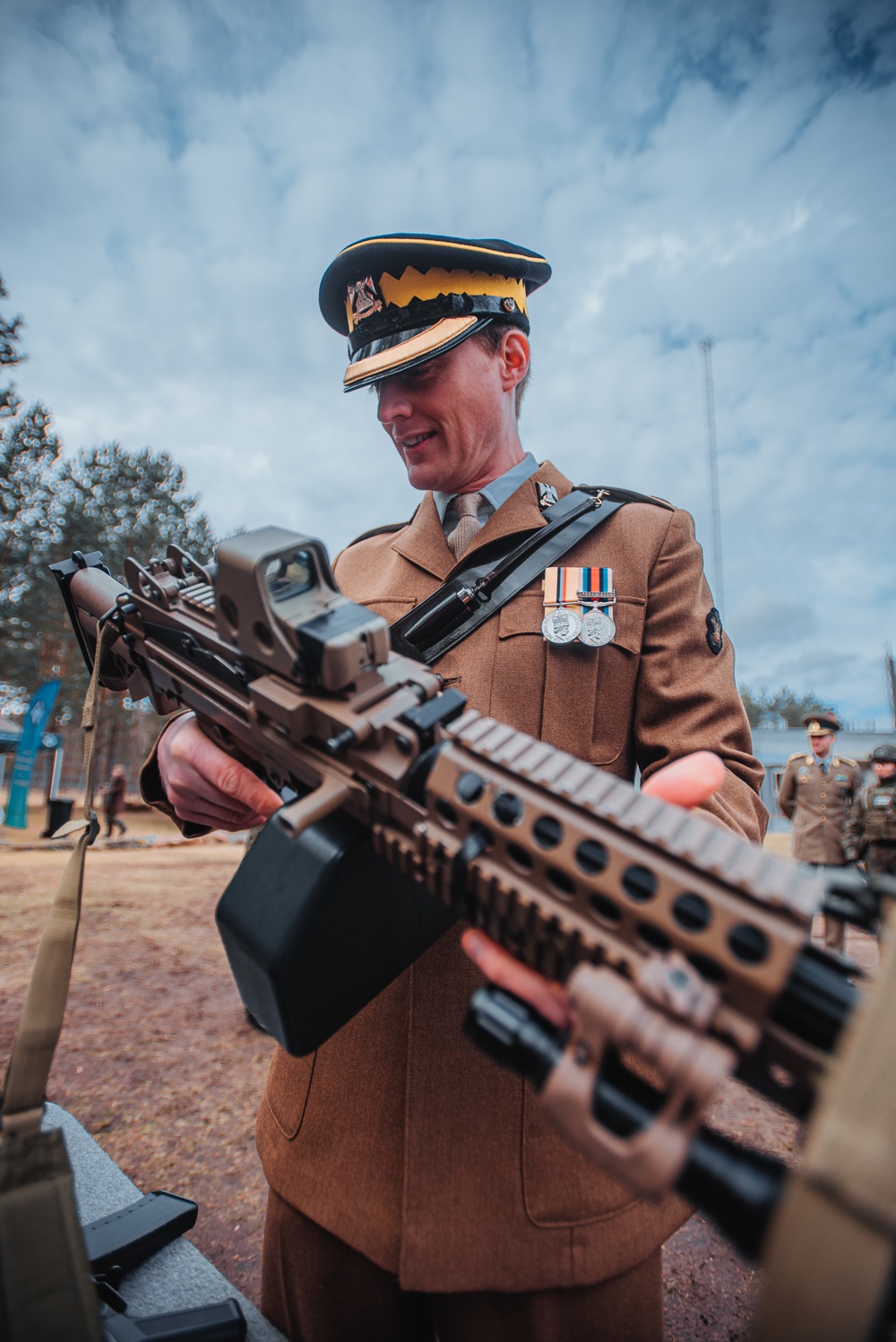 NATO eFP Battle Group Poland Soldiers honor the Polish Cursed Soldiers during Remembrance Day