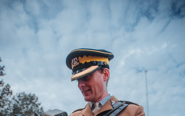 NATO eFP Battle Group Poland Soldiers honor the Polish Cursed Soldiers during Remembrance Day