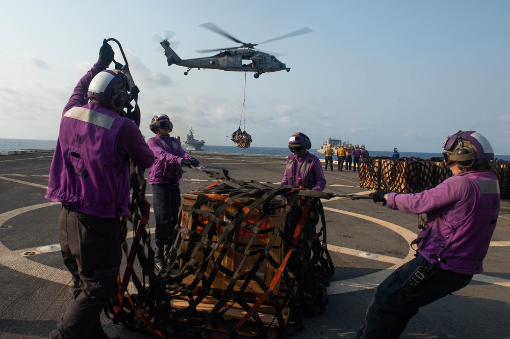 Cobra Gold 20: USS Green Bay UNREP, March 1, 2020