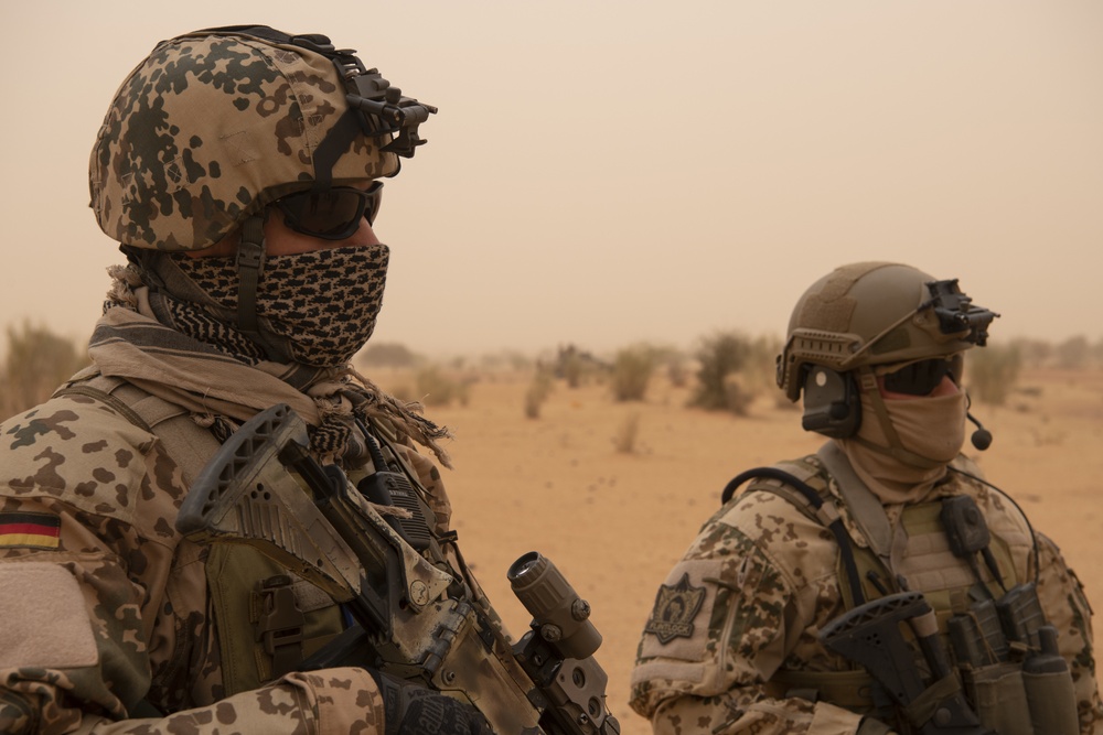 Bundeswehr Train Mauritanian Soldiers Dismounted Patrol Tactics