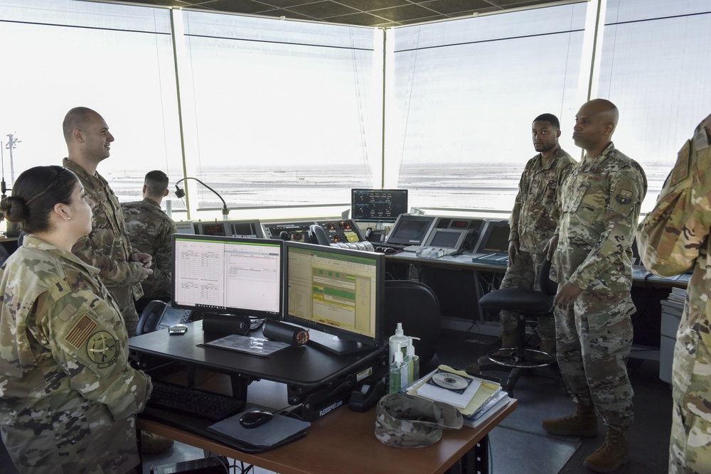 379 AEW command chief visits 379 EOG
