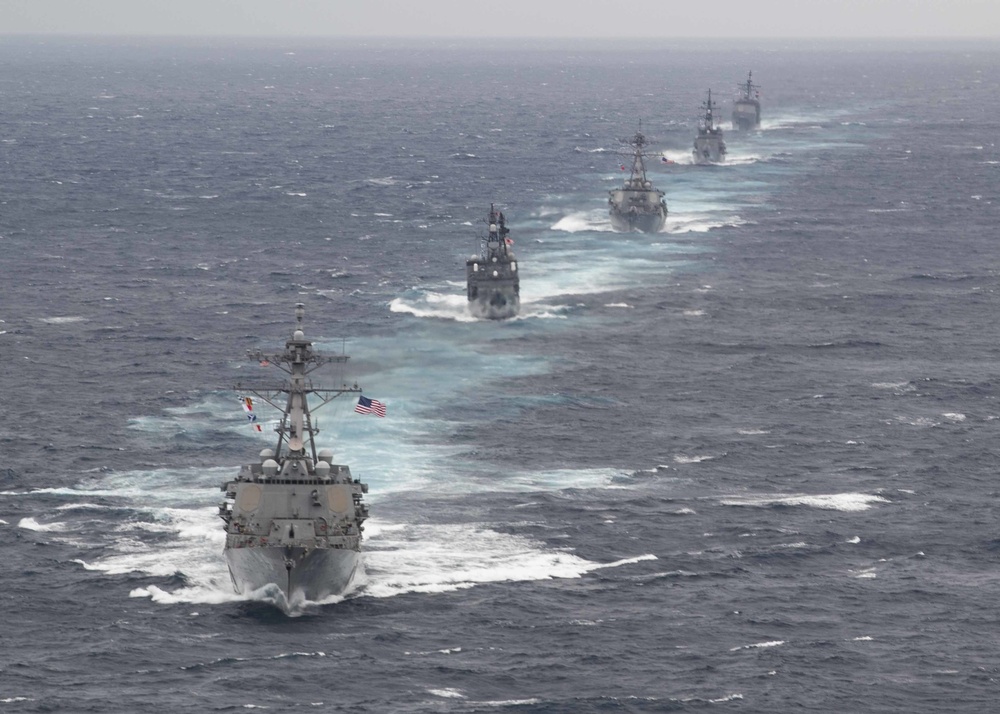 U.S. Navy, JMSDF Sail in Formation During BAWT