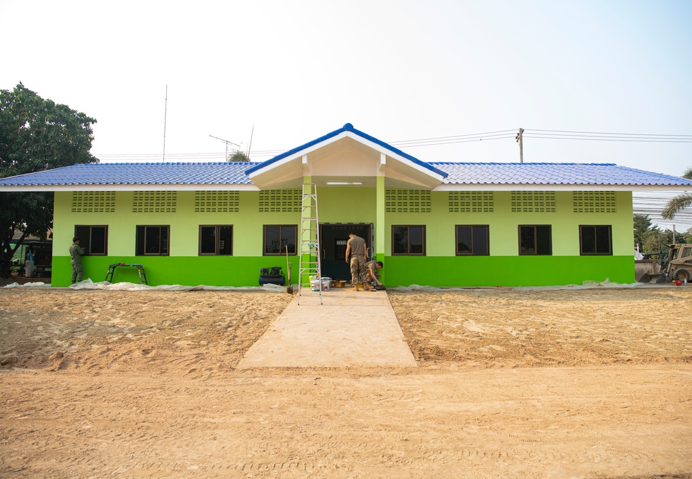 Cobra Gold 20: Washington National Guard Soldiers finalize work at school