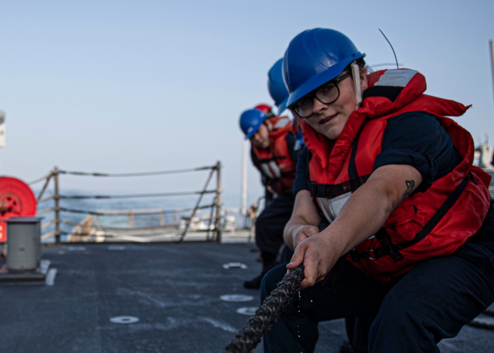 USS Carney (DDG 64)