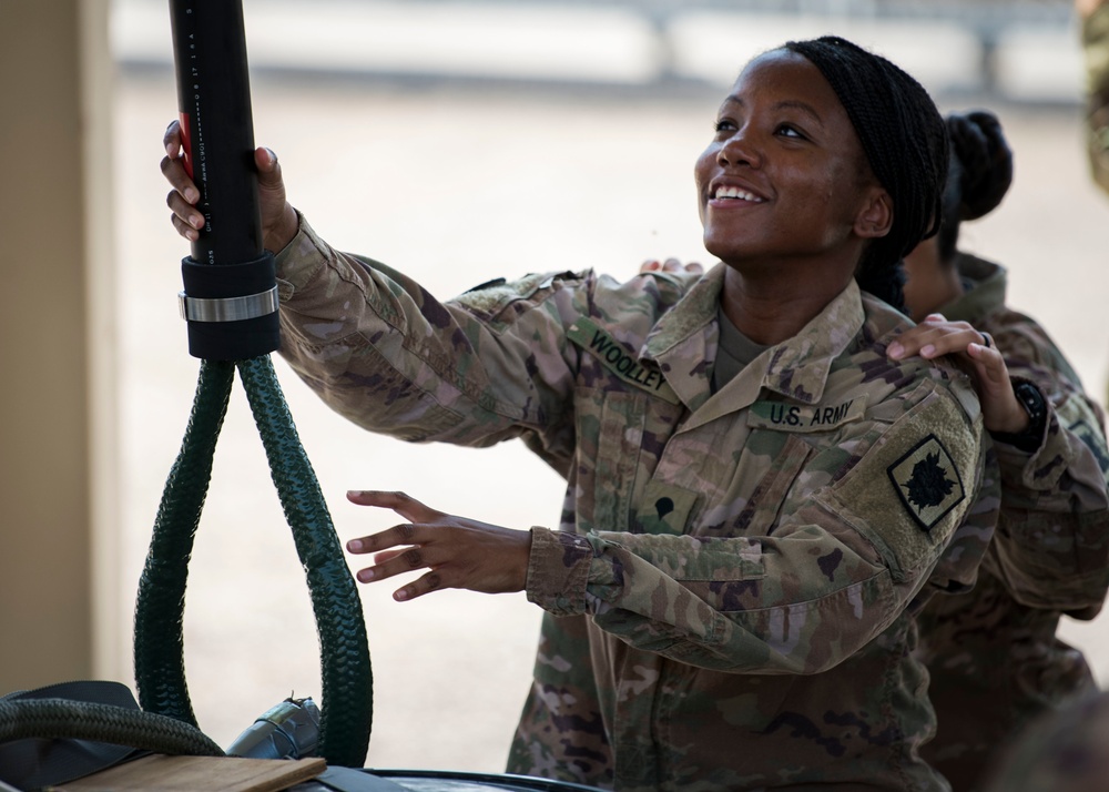 CJTF-HOA slings loads of sling load knowledge to its members