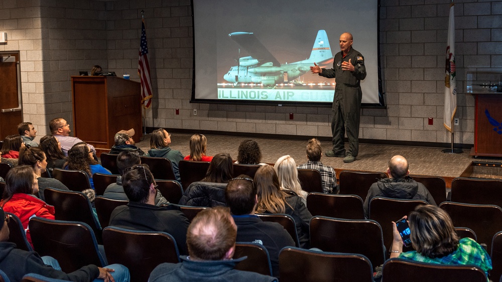 Peoria, Pekin community leadership academies experience Peoria's Air National Guard missions