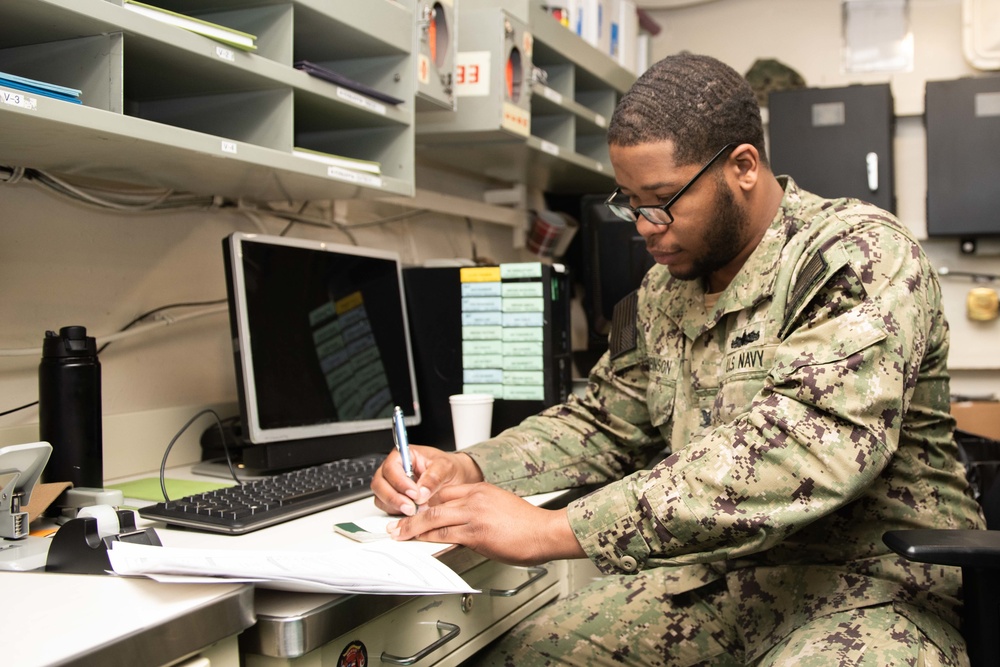U.S. Navy Yeoman performs clerical