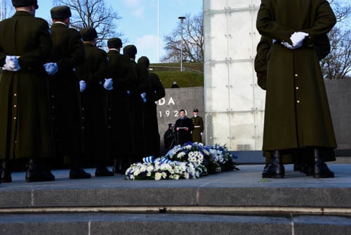 Command Team Visits Estonia During Independence Day Celebration