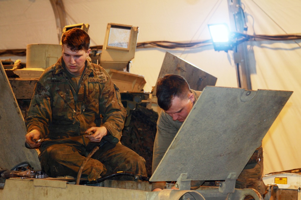 1/9 Cav conducts vehicle repair and maintenance