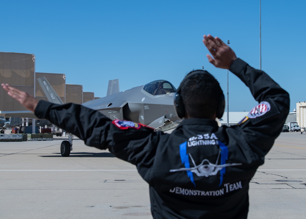 F-35A Demonstration Team practices at Heritage Flight Training Course