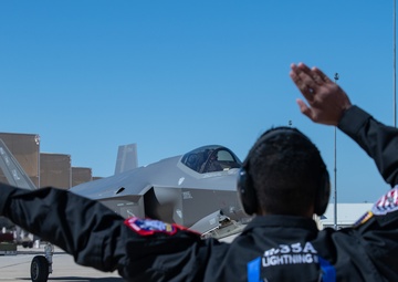 F-35A Demonstration Team practices at Heritage Flight Training Course