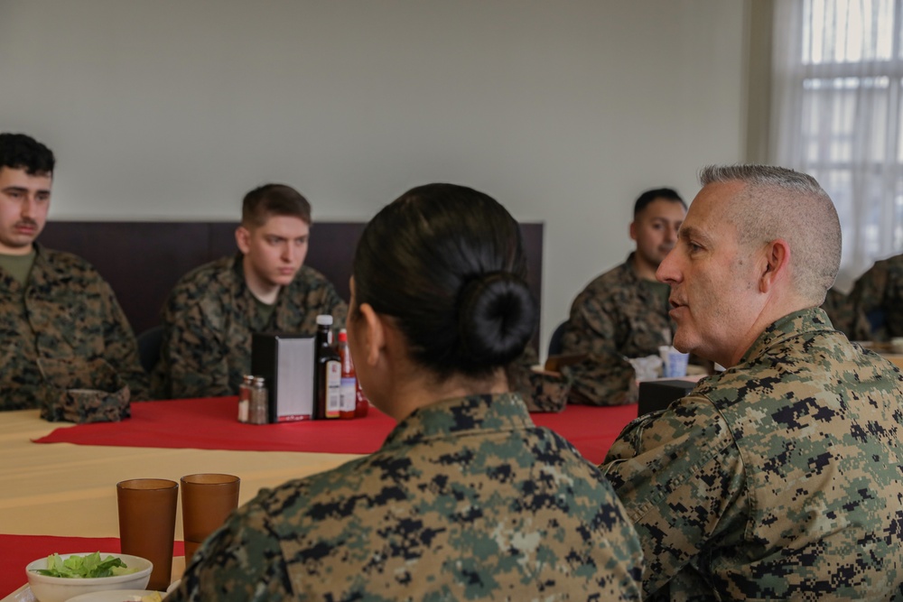 Brig. Gen. Bowers visits MCAS Iwakuni