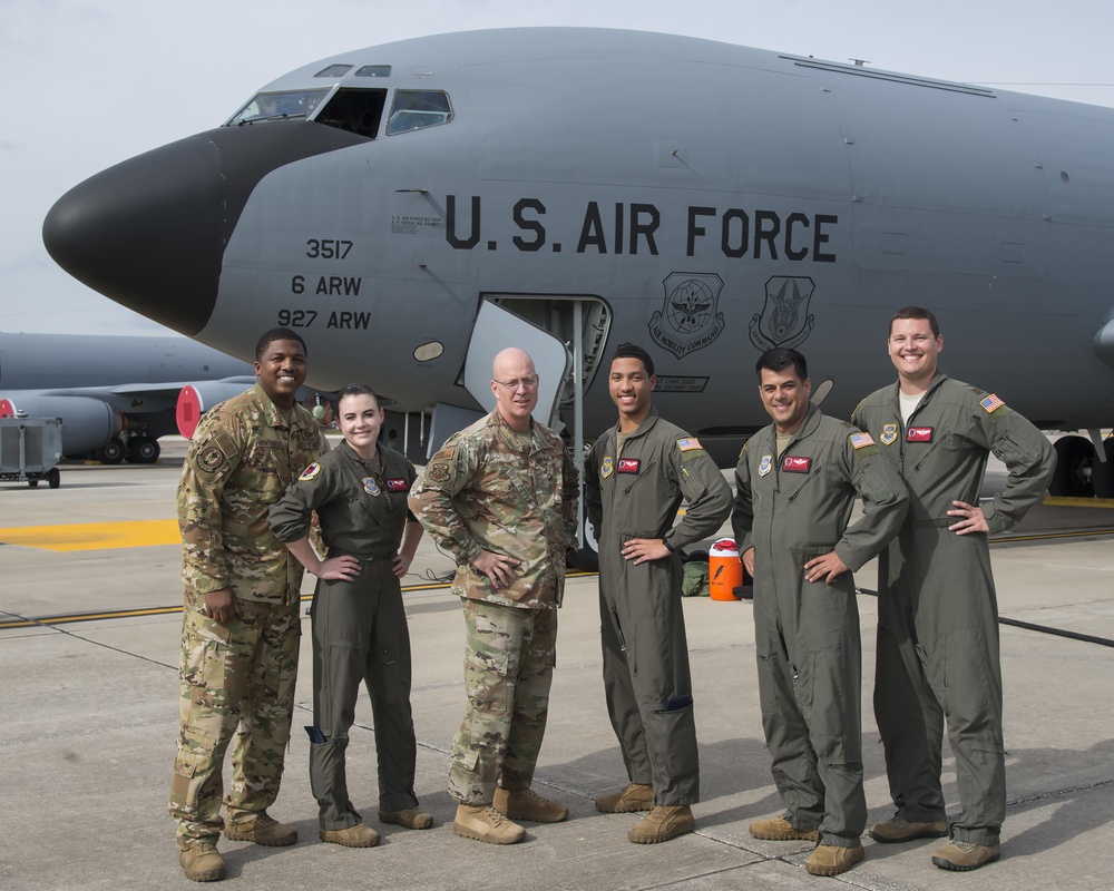 18th Air Force command chief engages with MacDill Airmen