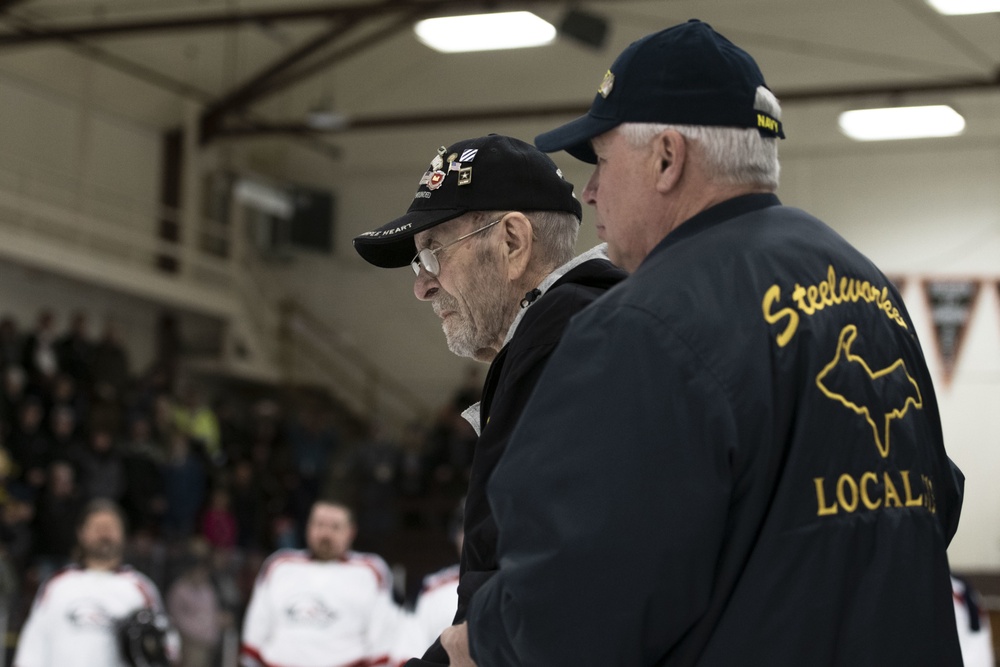 Battle of the Bridge: Houghton Hockey Helps Veteran’s Home