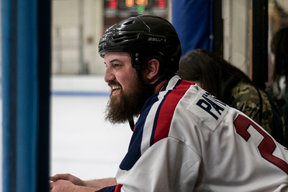 Battle of the Bridge: Houghton Hockey Helps Veteran’s Home