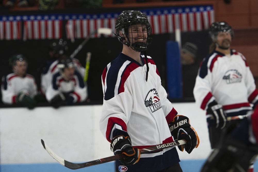 Battle of the Bridge: Houghton Hockey Helps Veteran’s Home