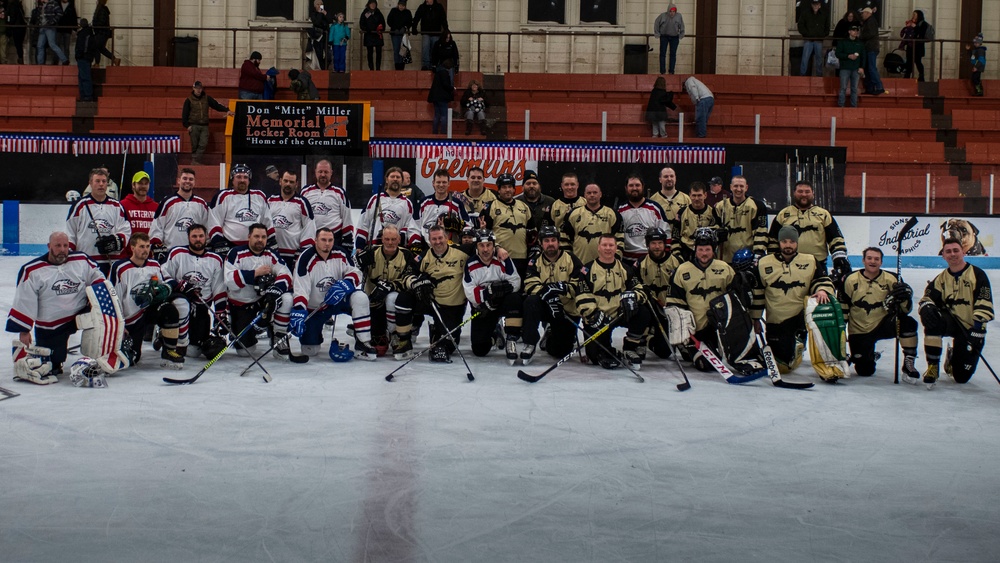 Battle of the Bridge: Houghton Hockey Helps Veteran’s Home