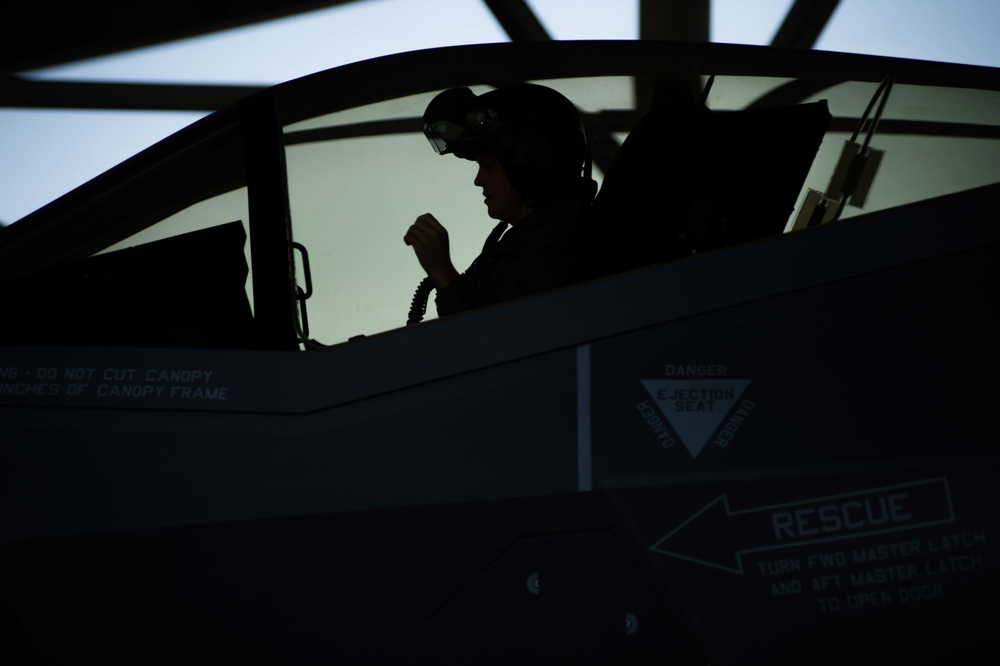 F-35 Demo Team Prepares for Takeoff