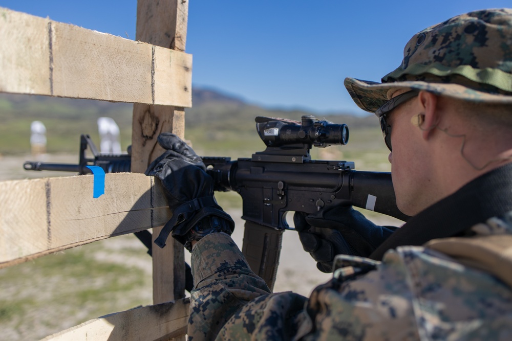 1st Law Enforcement Battalion conducts live-fire range