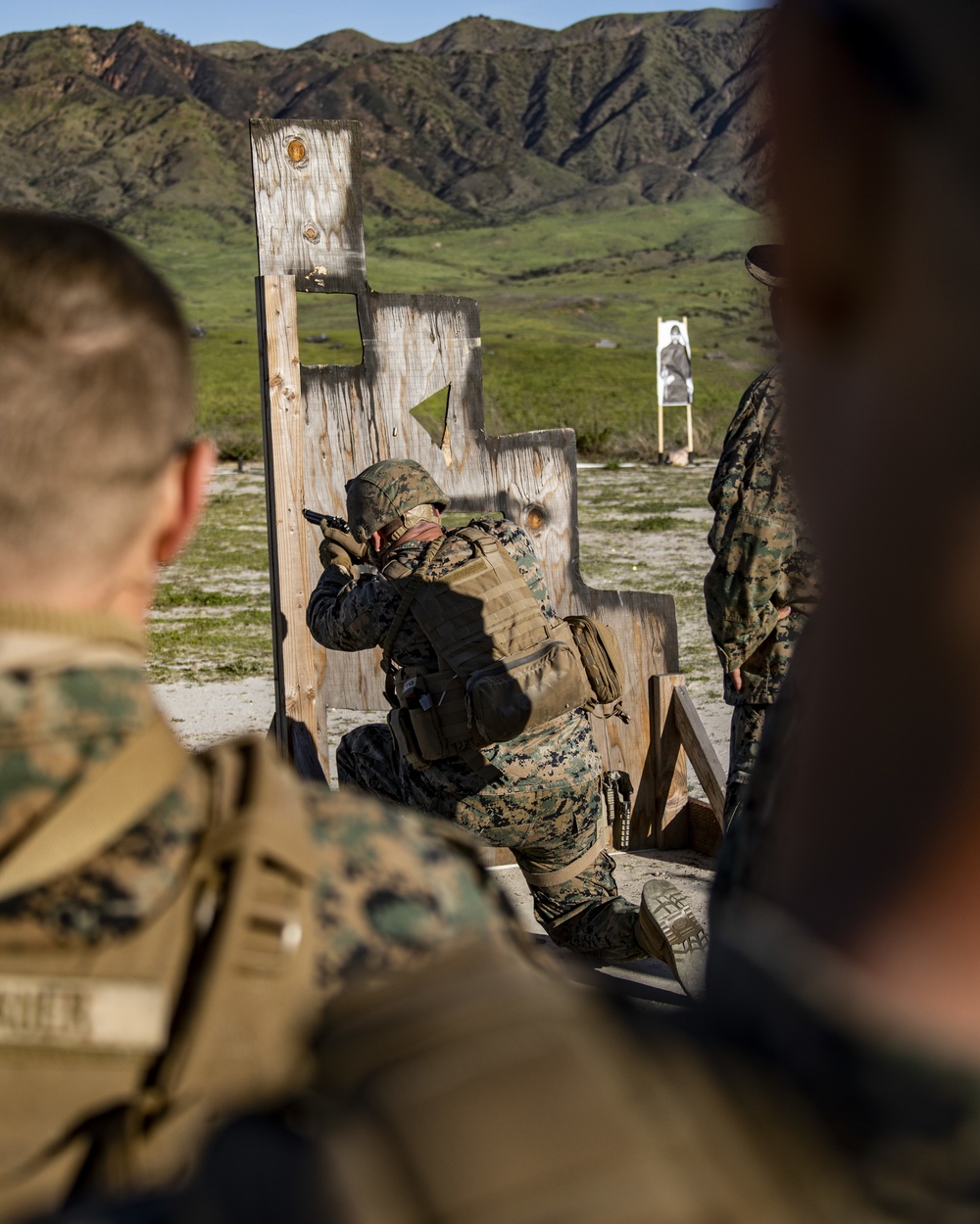 1st Law Enforcement Battalion conducts live-fire range