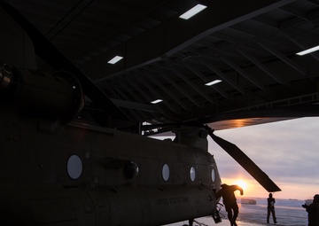 CH-47 goes back to JBER from Deadhorse