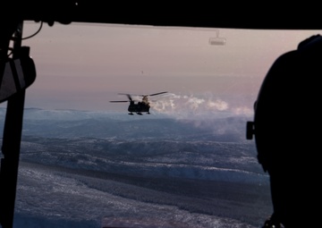 CH-47 goes back to JBER from Deadhorse