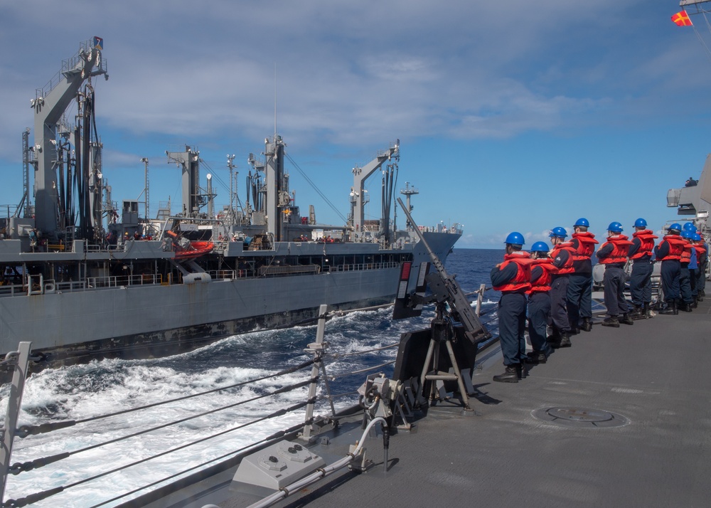USS Mustin Conducts Replenishment-at-Sea