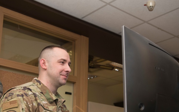 Airlifter of the Week finds purpose in giving back