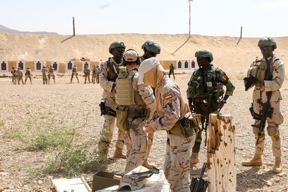 Senegalese Soldiers refine marksmanship at Flintlock 20