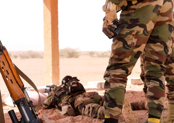 Nigerian Armed Forces train with individual weapons at Flintlock 20