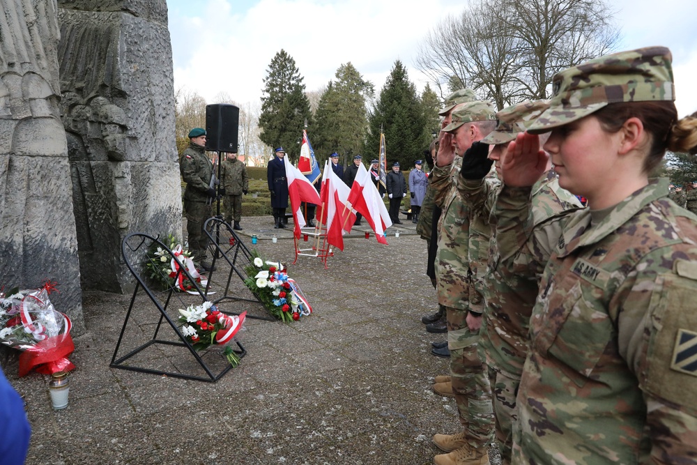 U.S., Polish soldiers participate in 75th liberation ceremony of local Polish town