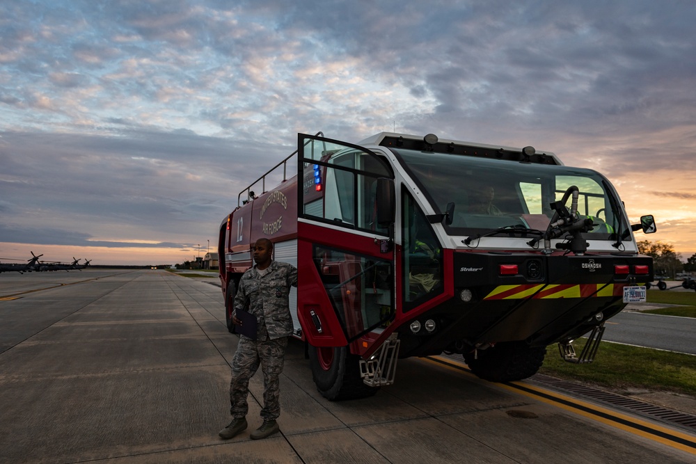 23d CES Airmen train local firefighters