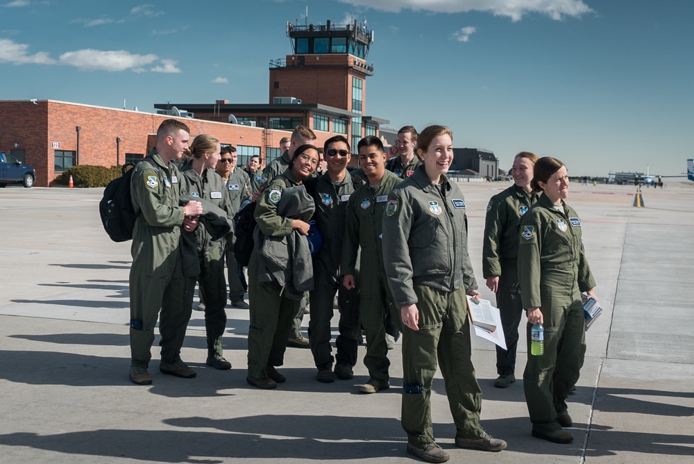 USAFA cadets immersed in battle management during 552 ACW visit