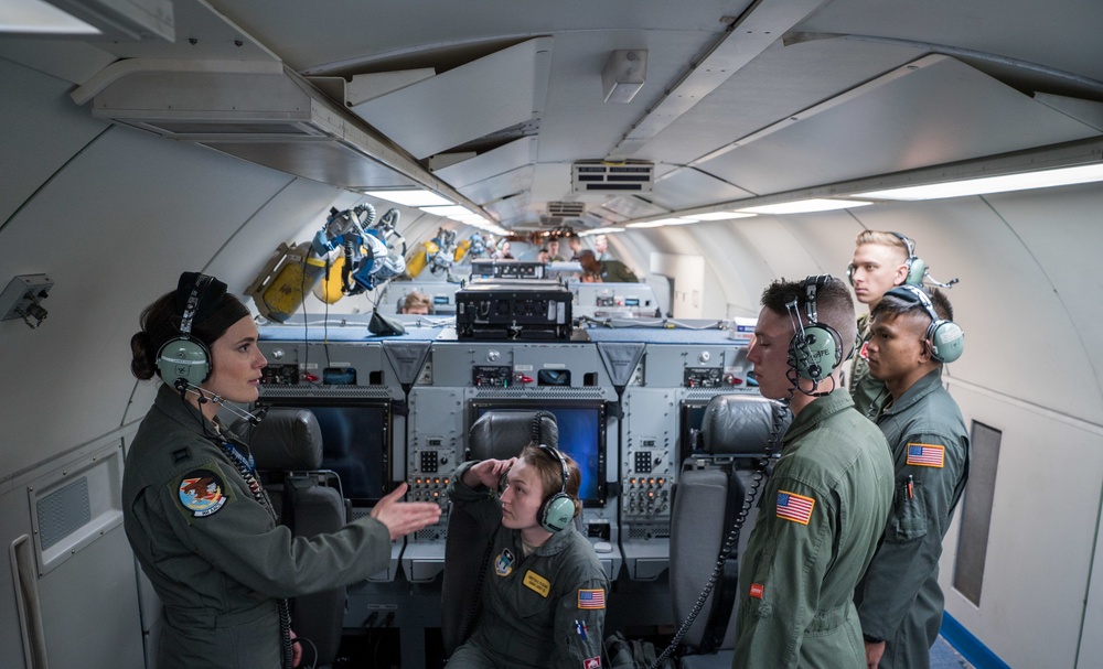 USAFA cadets immersed in battle management during 552 ACW visit