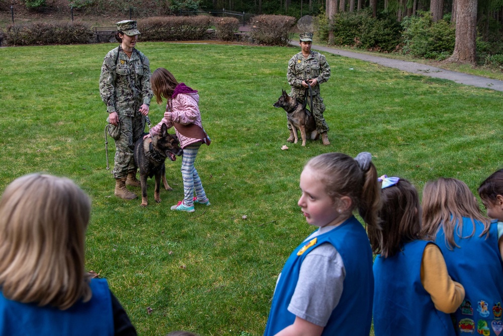 NBK Military Working Dogs show off for local Girl Scouts