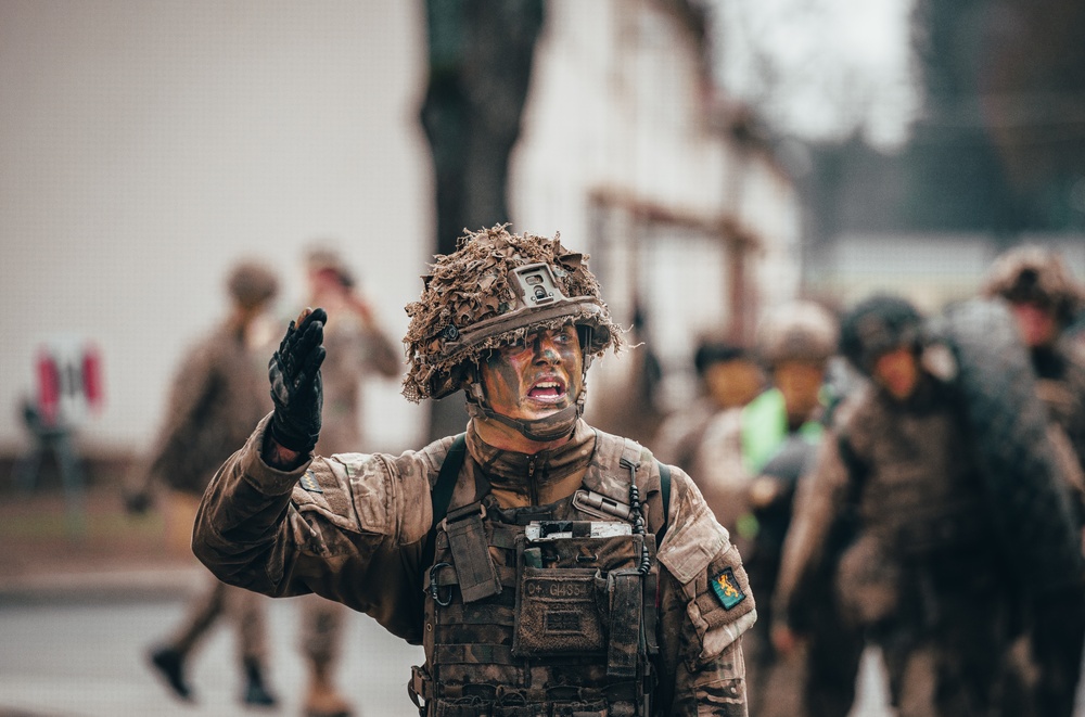 NATO BG-P Soldiers complete a British Army leadership course