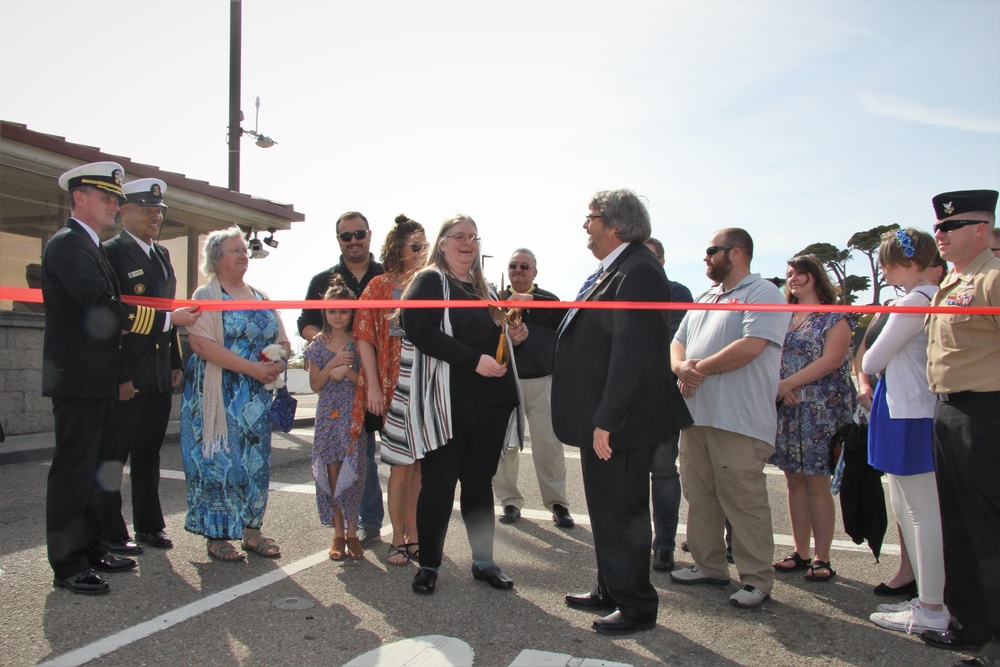 Fallen Seabee Honored at Gate Renaming Ceremony