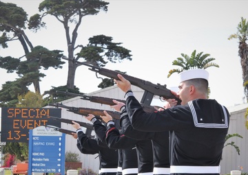 Fallen Seabee Honored at Gate Renaming Ceremony