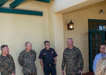 MCI-West commanding general hosts luncheon for local community leaders