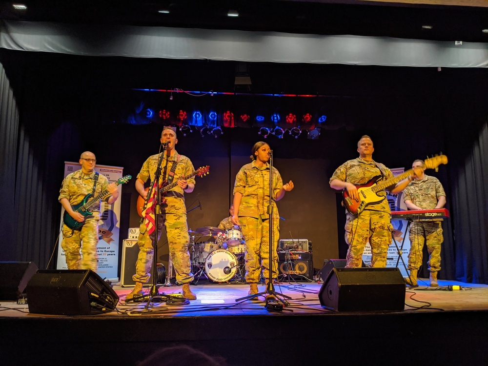 USAREUR Rock Band performs in Drawsko Pomorskie