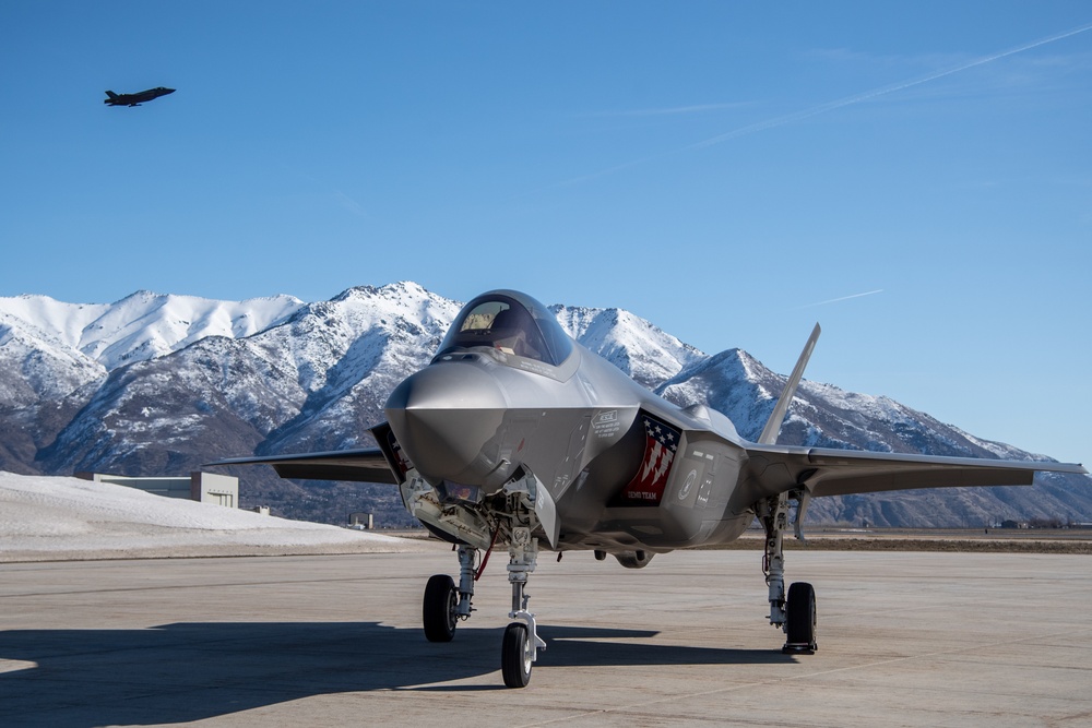 F-35 Demonstration Team hosts local media at Hill AFB