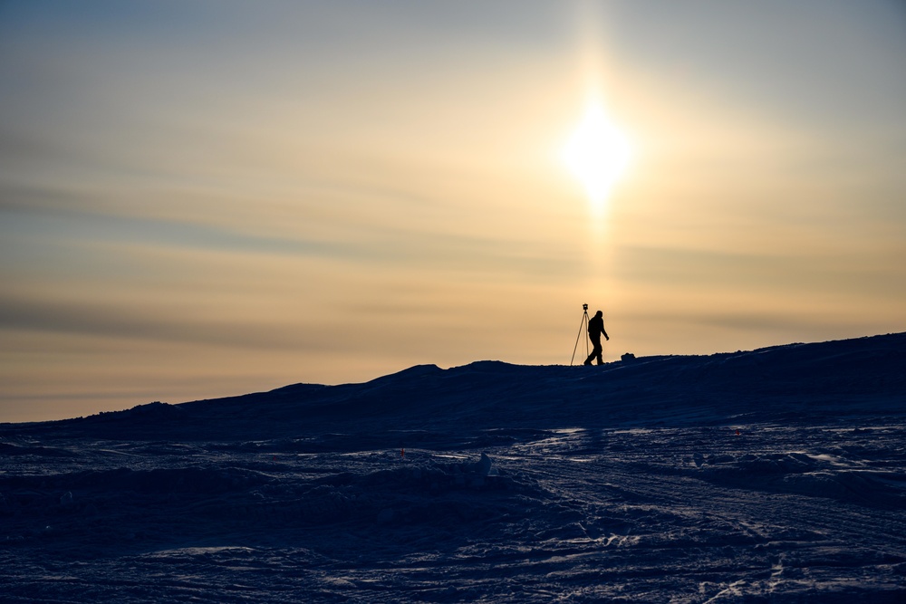 Life at Ice Camp Seadragon